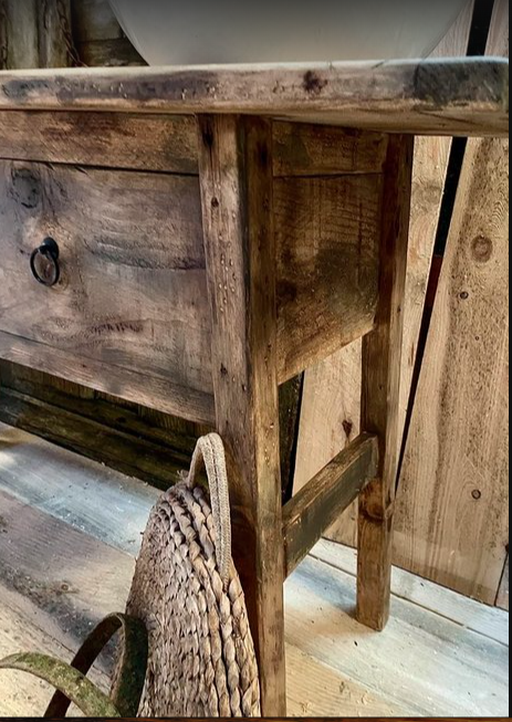 Meuble sous vasque Vintage en bois vieilli (Maningoza) - Dispo de suite - TimberSteel Atelier