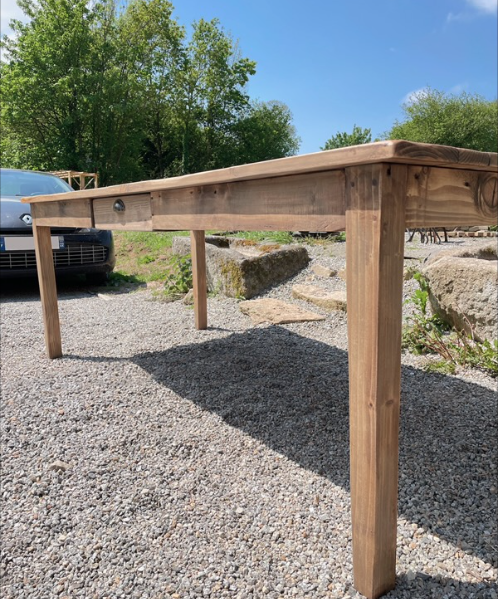 Table de ferme en bois massif Ruvuma - TimberSteel Atelier